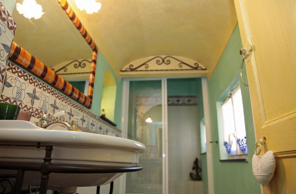 Casa Nobile Bed & Breakfast Tovo San Giacomo ภายนอก รูปภาพ
